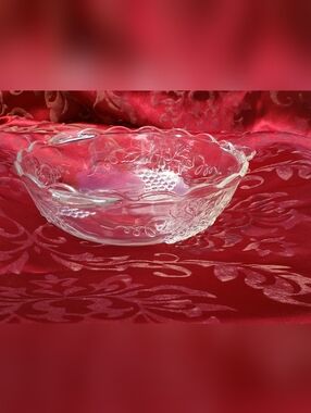 Vintage Anchor Hocking Grapevine Bowl